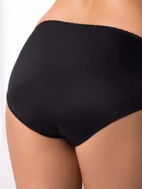 FIGI NESSA TATUAŻ N02