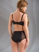 FIGI NESSA CLARISSE N01