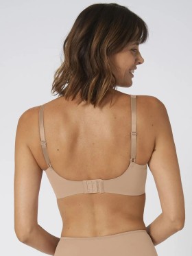 PODPRSENKA TRIUMPH TRUE SHAPE SENSATION N01