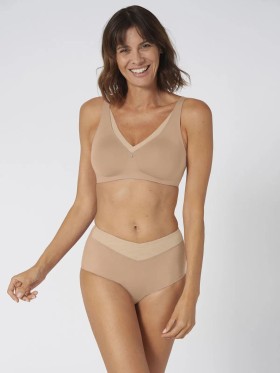 PODPRSENKA TRIUMPH TRUE SHAPE SENSATION N01