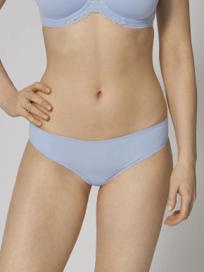 TRIUMPH LOVELY MICRO BRAZILIAN THONGS