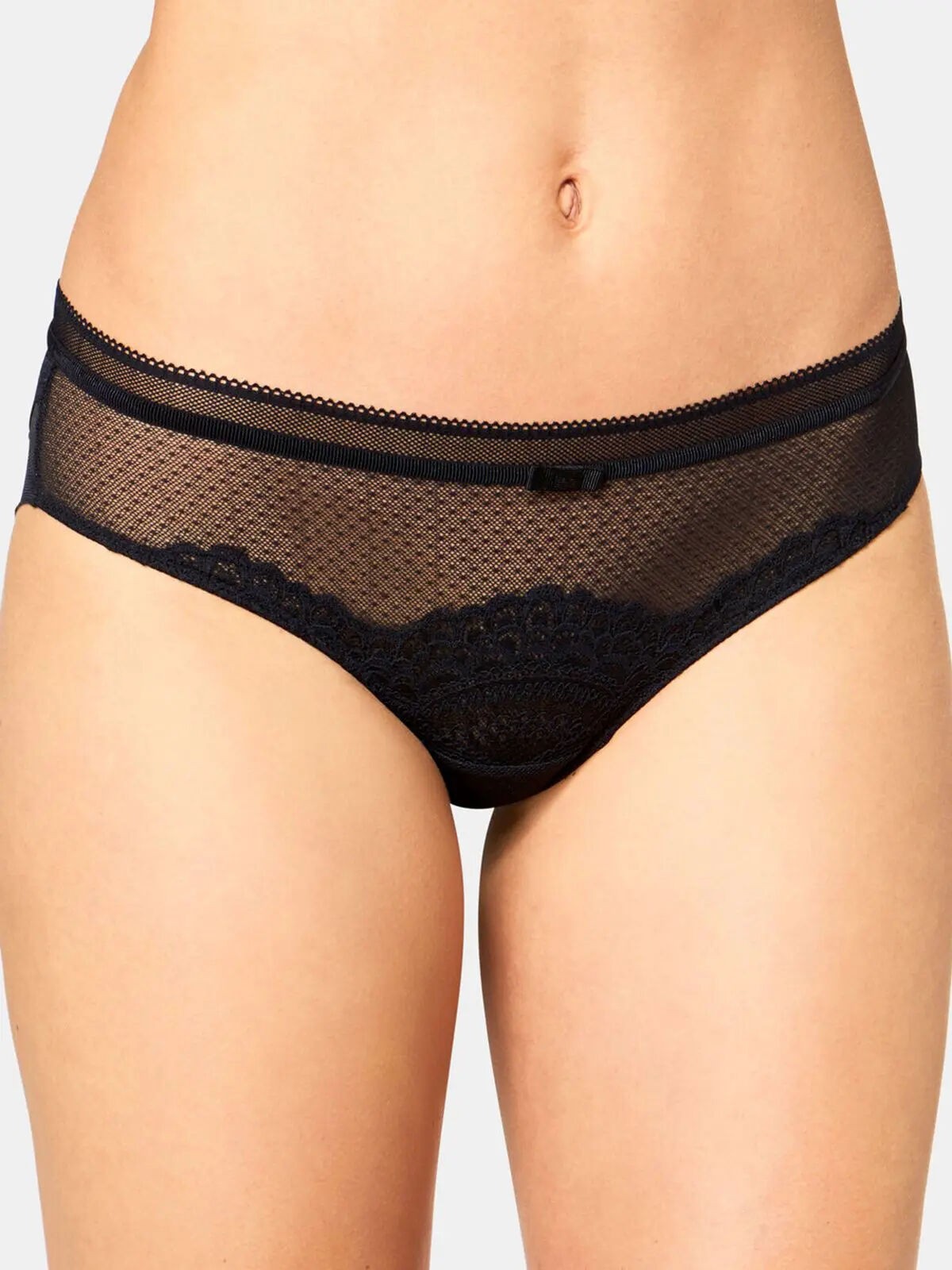 FIGI TRIUMPH DARLING SPOTLIGHT