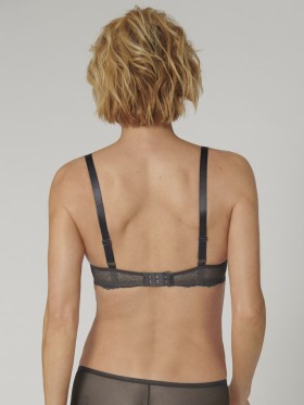 BIUSTONOSZ TRIUMPH MIRAGE SPOTLIGHT WP