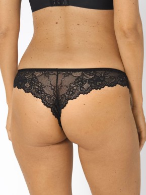 TRIUMPH TEMPTING LACE BRAZILIAN BRIEFS