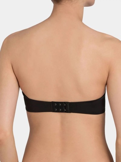 BIUSTONOSZ TRIUMPH BODY MAKE-UP