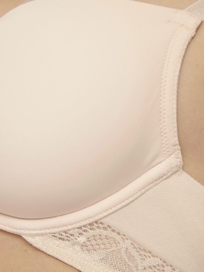 BIUSTONOSZ TRIUMPH VIVID SPOTLIGHT WHP