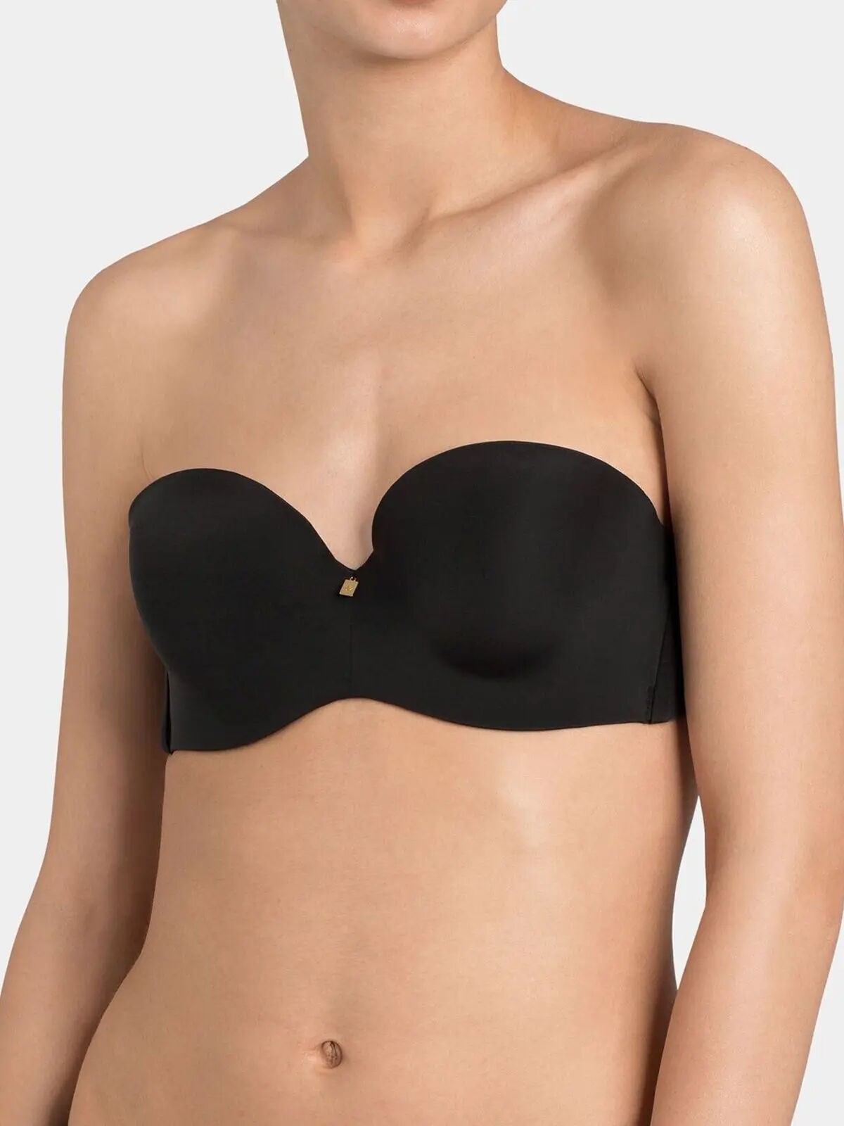 BIUSTONOSZ TRIUMPH BODY MAKE-UP