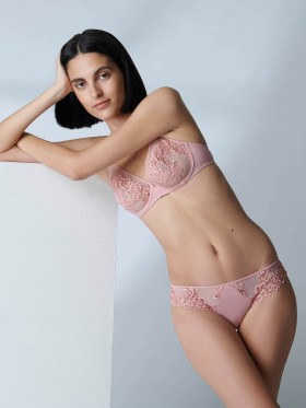 KALHOTKY SIMONE PERELE SAGA 15C720