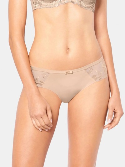 FIGI TRIUMPH SEXY ANGEL SPOTLIGHT