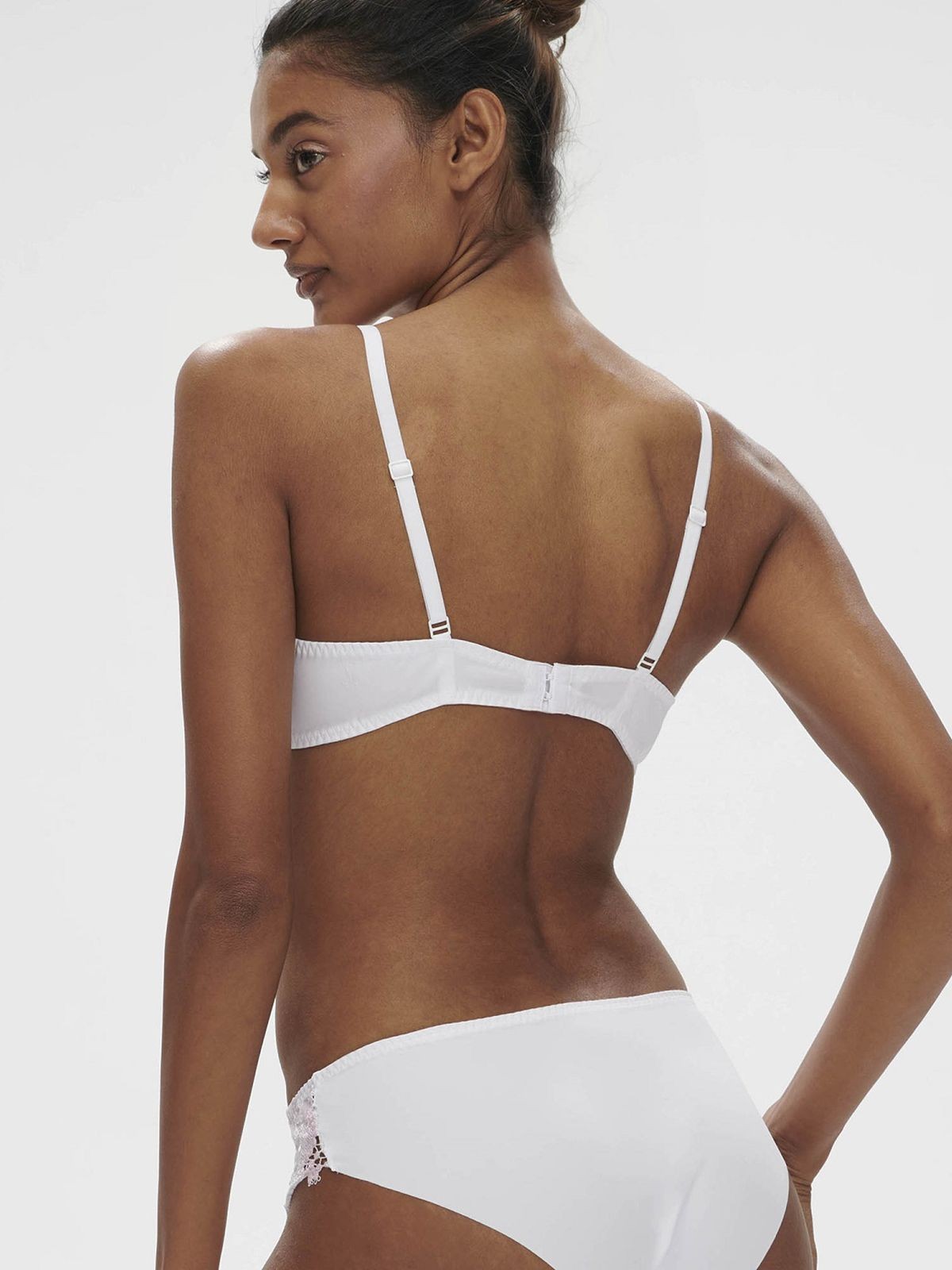 BIUSTONOSZ SIMONE PERELE WISH 12B347