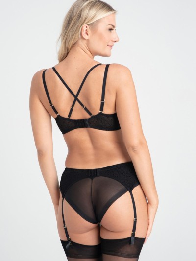 PAS SAMANTA LARA F30