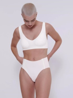 PODPRSENKA SLOGGI ZERO FEEL 2.0 BRALETTE