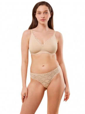 TRIUMPH AMOURETTE HIPSTER STRING BRIEFS