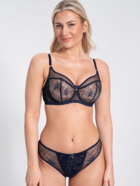 KALHOTKY SAMANTA HARRIET M300