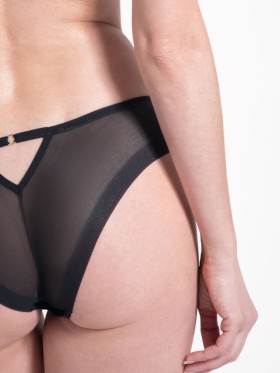 KALHOTKY SAMANTA ALICE M300