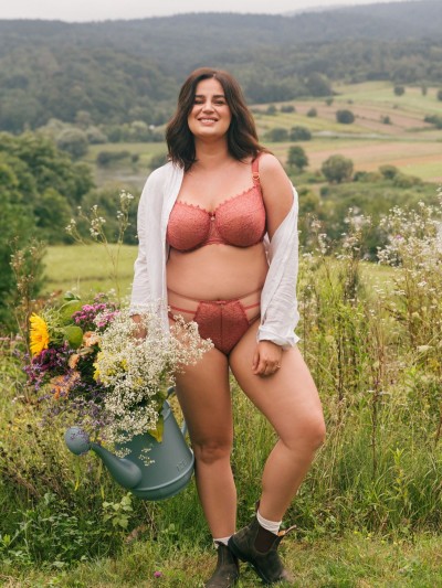 FIGI SAMANTA NAOMI B400