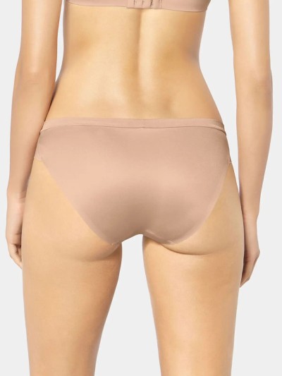 FIGI TRIUMPH BODY MAKE-UP SOFT TOUCH