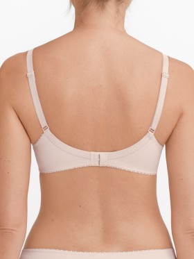 BIUSTONOSZ FELINA CONTURELLE 80505 PROVENCE