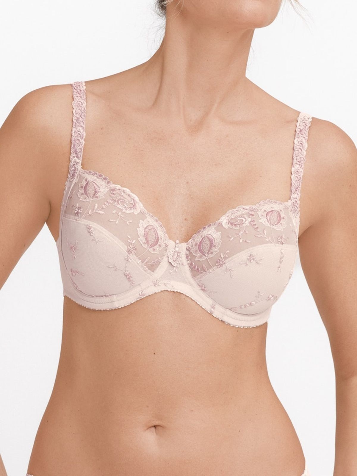 BIUSTONOSZ FELINA CONTURELLE 80505 PROVENCE