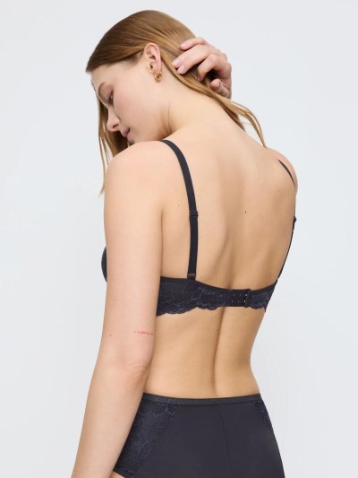 BIUSTONOSZ TRIUMPH AMOURETTE CHARM T W02