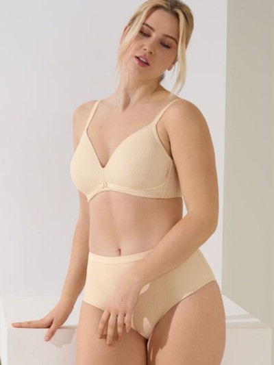 BIUSTONOSZ LISCA LAURA 020327