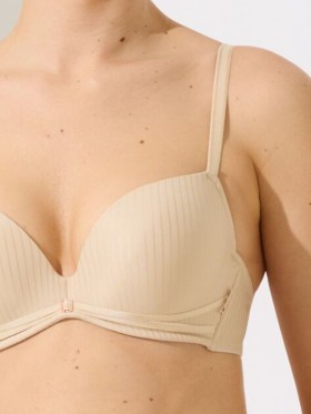 PODPRSENKA LISCA LAURA 020326