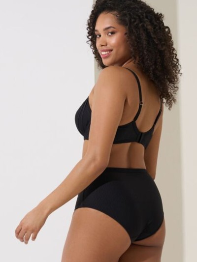 BIUSTONOSZ LISCA LAURA 020325