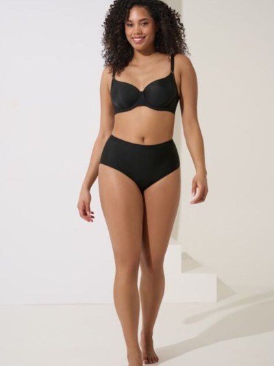 BIUSTONOSZ LISCA LAURA 020325