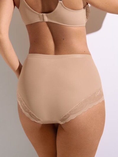 FIGI LISCA EVELYN 022195