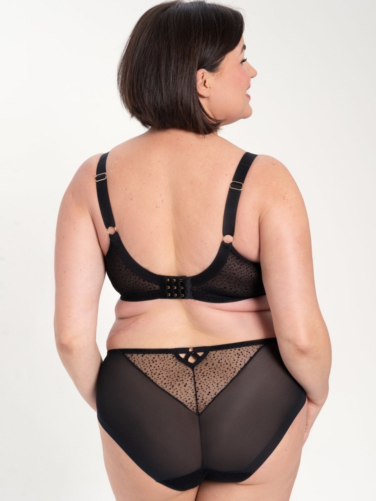 BIUSTONOSZ SAMANTA KENDALL A922