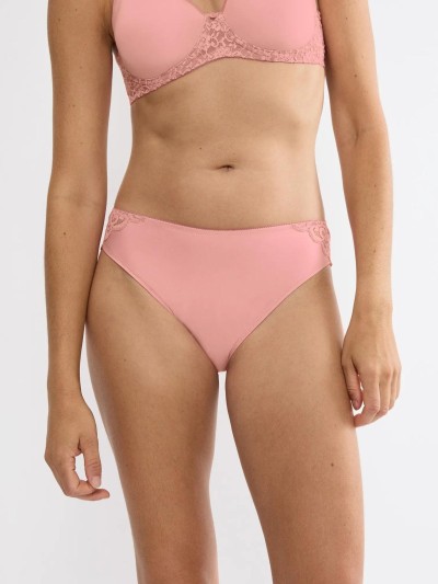 FIGI TRIUMPH AMOURETTE TAI