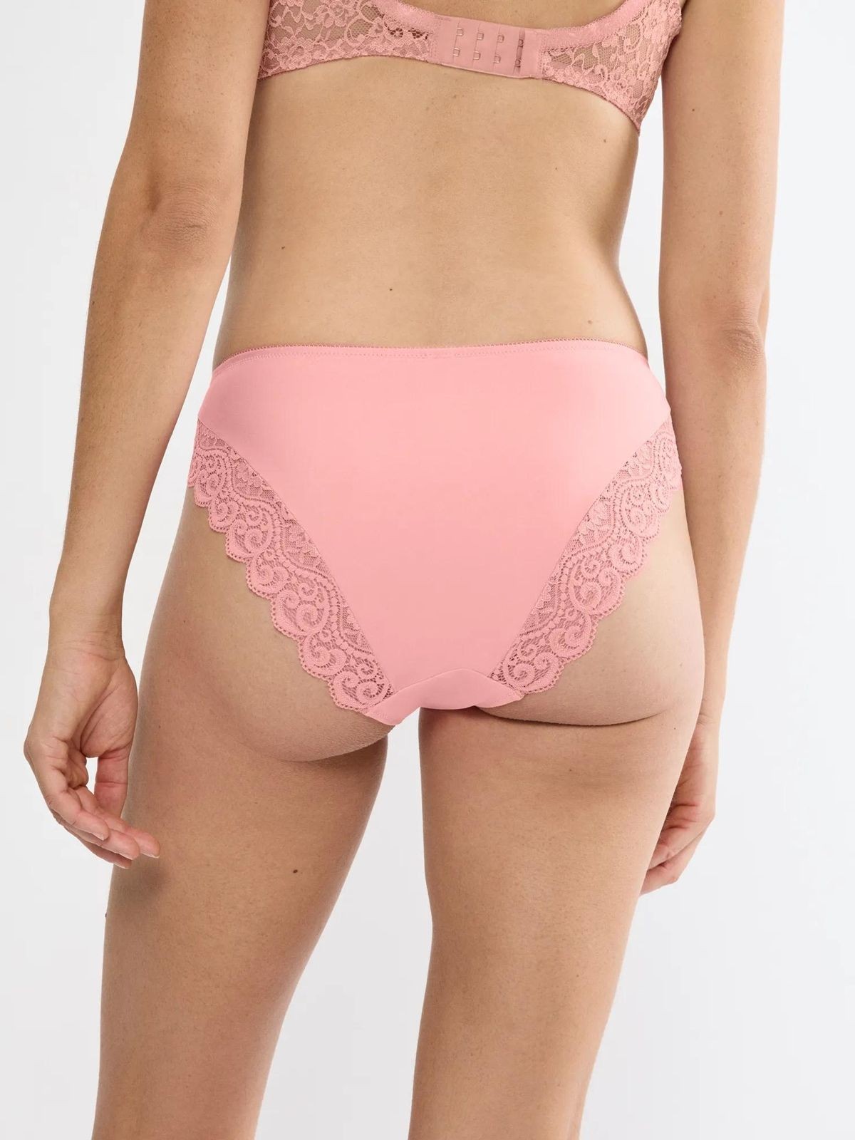 FIGI TRIUMPH AMOURETTE TAI