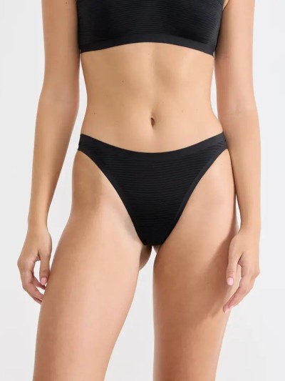 FIGI SLOGGI ZERO FEEL AIR STRING