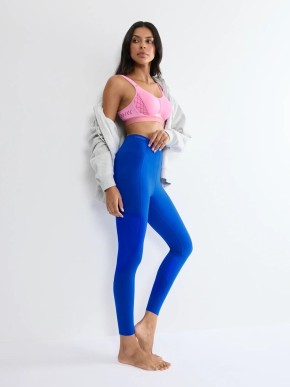 TRIUMPH CARDIO BREEZE HIGH-RISE LEGGINGS